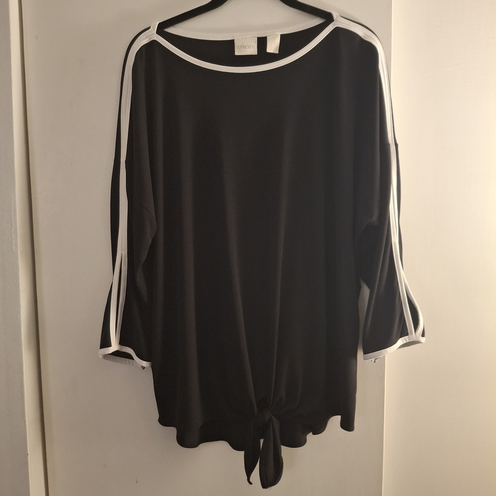 Chico's Women's Black 3/4-Sleeve Tie-Hem Top with White Trim